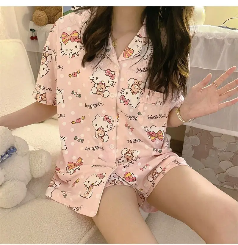 Hello Kitty Pajamas for Hello Kitty Collectors: Expanding Your Collection插图